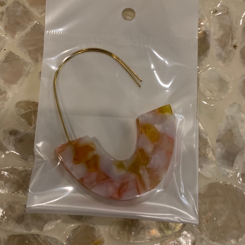 Colorful acrylic earrings-9 pairs for $10.00 - Picture 6 of 9